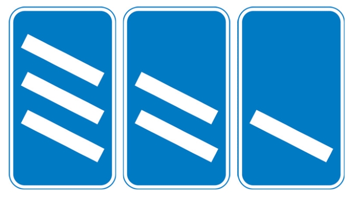 'Countdown' markers at exit from motorway (each bar represents 100 yards to the exit). Green-backed markers may be used on primary routes and white-backed markers with black bars on other routes. At approaches to concealed level crossings white-backed markers with red bars may be used. Although these will be erected at equal distances the bars do not represent 100 yard intervals.