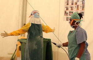 Photograph of health workers at Makeni treatment centres