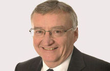 Dr Paul Leinster CBE