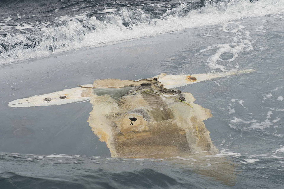 Cheeki Rafiki’s upturned hull (photo: USCG)